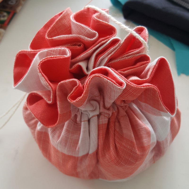 picture of cotton reel bag closed