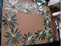 daisy mosaic flowers