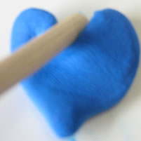 shape clay heart