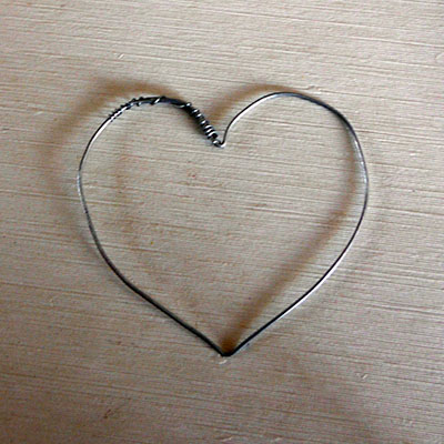 completed wire heart