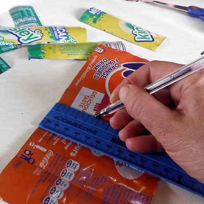 marking second set of points on can to rraw cut lines
