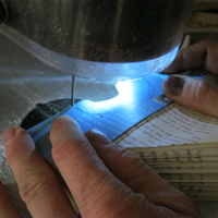 cutting book lamp