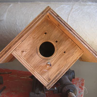 recycled birdhouse