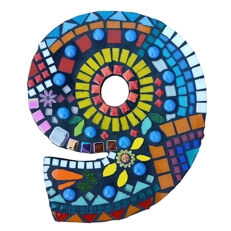 mosaic house number 9