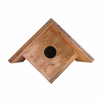 recycled birdhouse