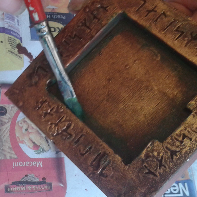 adding green magic touch to resin block