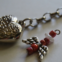 valentines day decorated chain and head pin