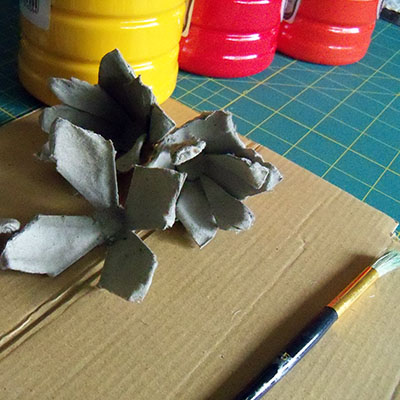 egg box flowers 10 1