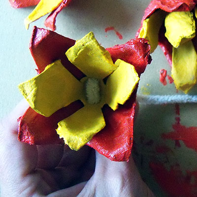 egg box flowers 17