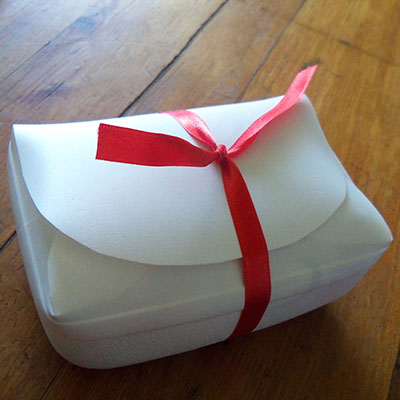 milk bottle gift box 090 web