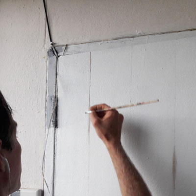 painting fine lines