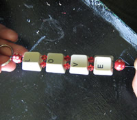 thread last bead both strings